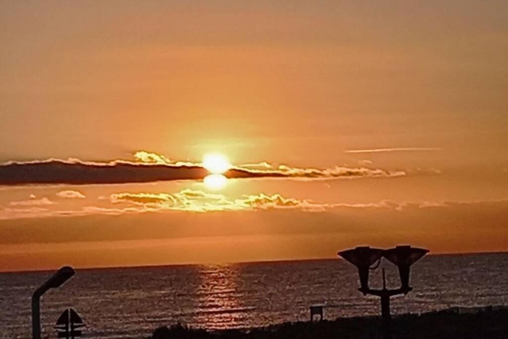 T2, Vue Sur Mer, Terrasse, Parking Prive Le Barcarès Exteriör bild